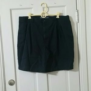 Dockers Men's black shorts. Size 42.